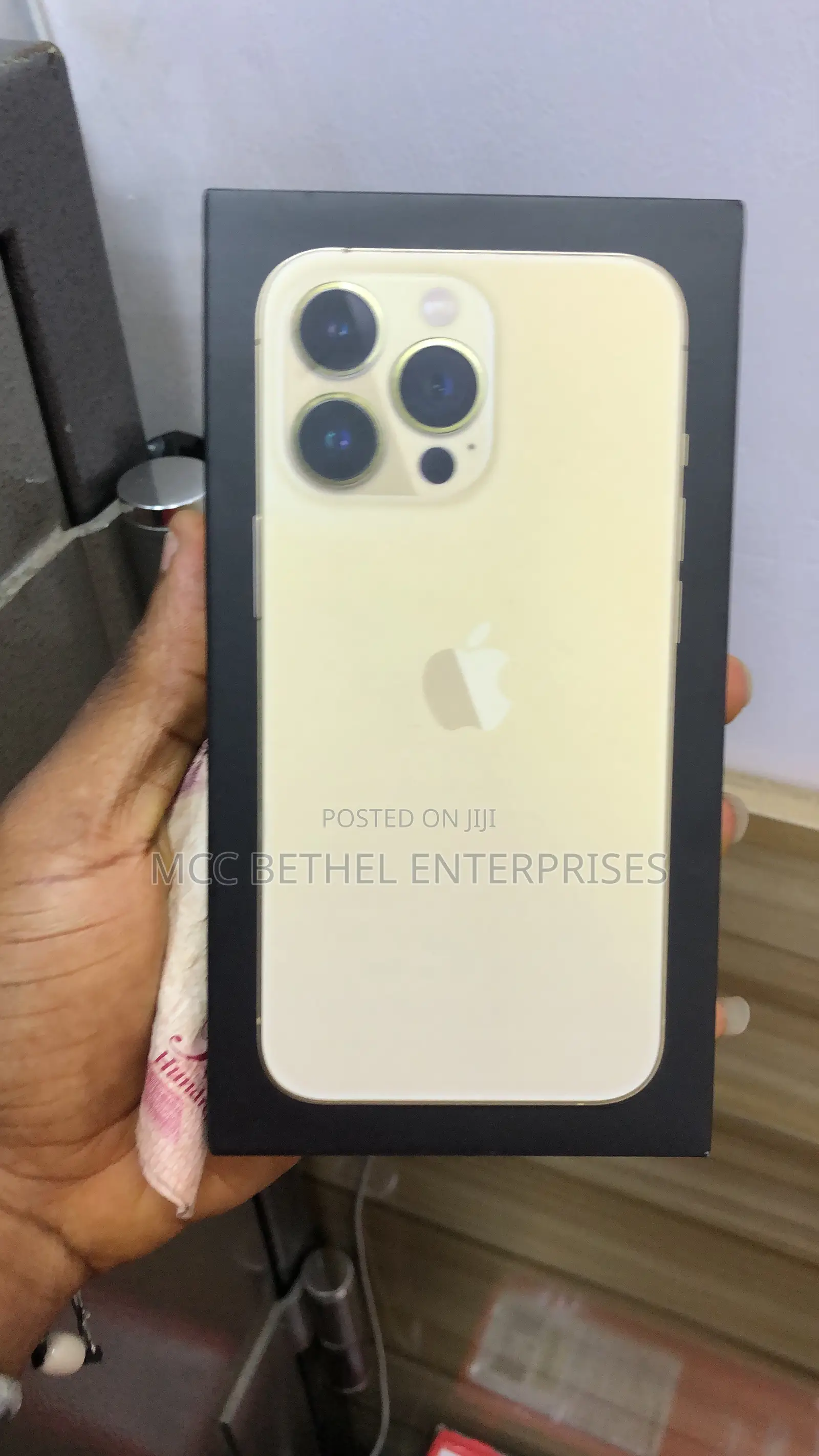 New Apple iPhone 13 Pro Max 256 GB Silver