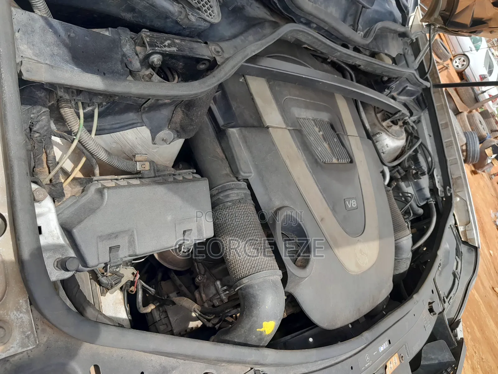 Mercedes-Benz GL-Class 2010 Silver