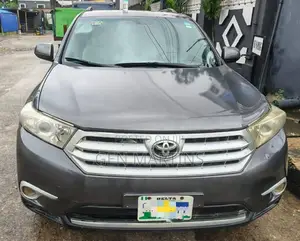 Toyota Highlander 2012 Gray