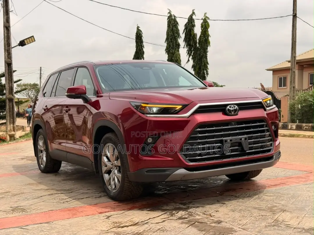 Toyota Highlander 2024 Red