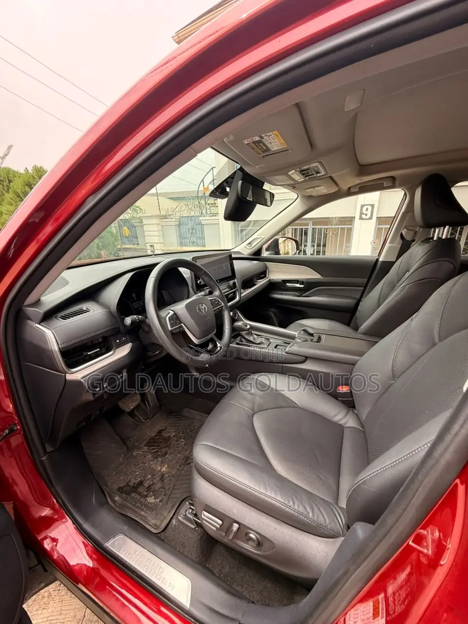 Toyota Highlander 2024 Red