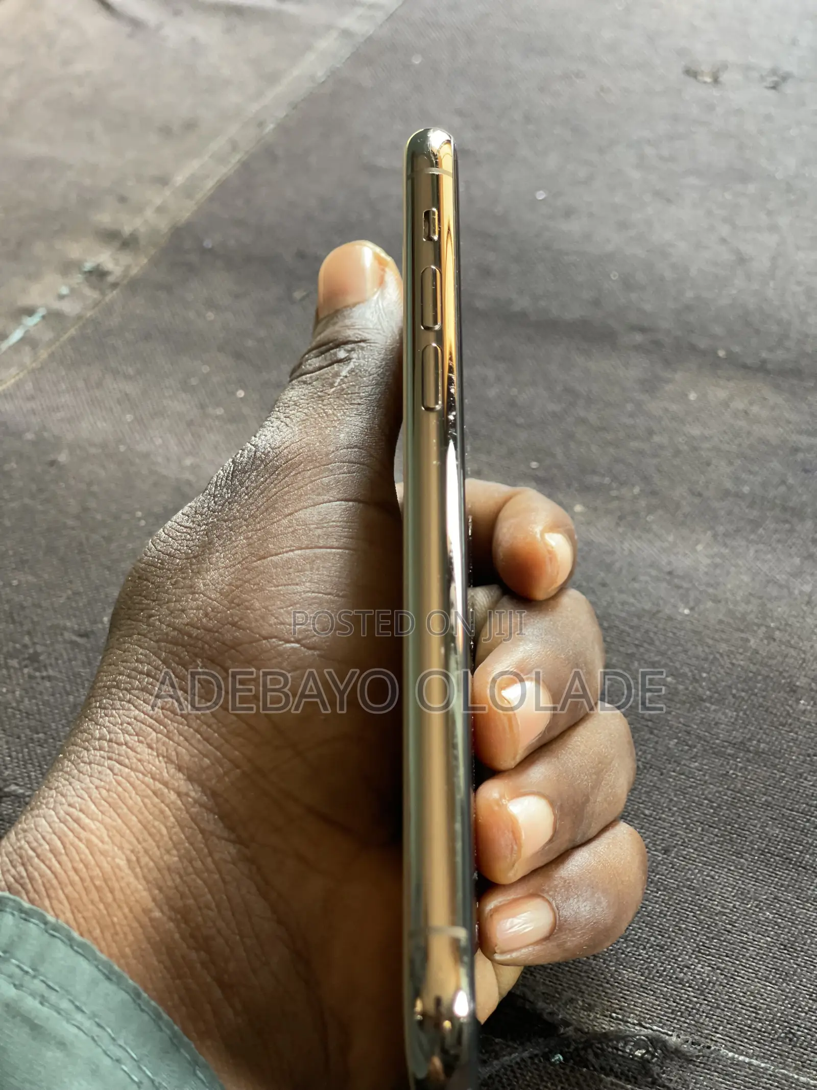 Apple iPhone 11 Pro 64 GB Gold