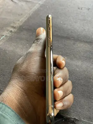Apple iPhone 11 Pro 64 GB Gold