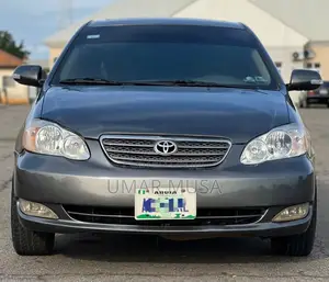 Toyota Corolla 2005 Gray