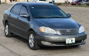 Toyota Corolla 2005 Gray