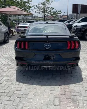 Black Ford Mustang Gt for Rent