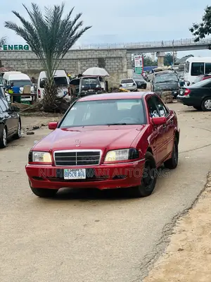 Mercedes-Benz C180 2002 Red