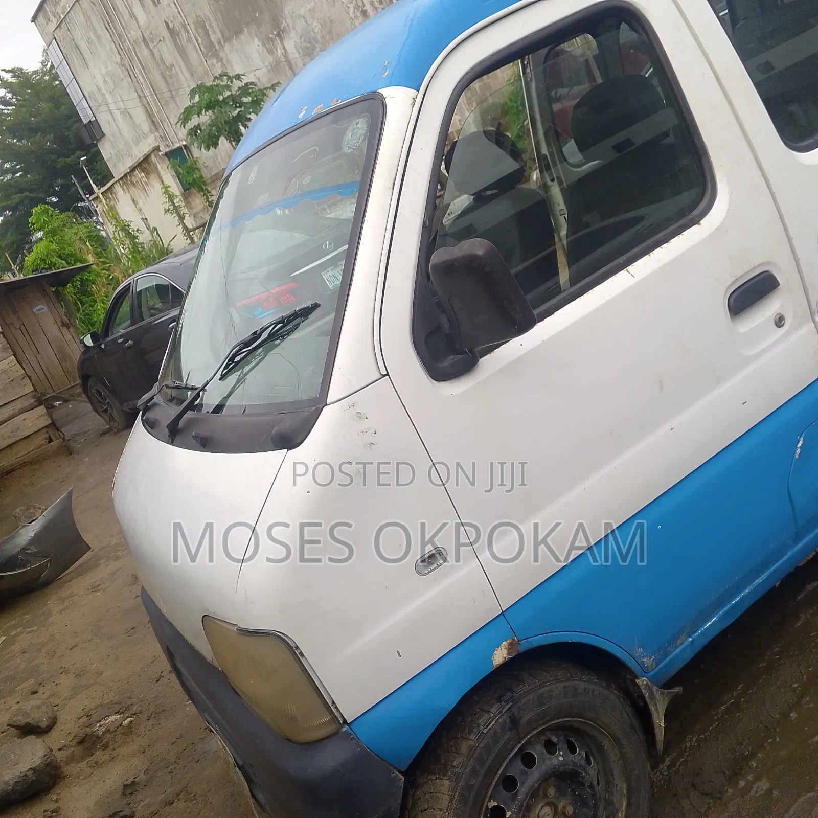 Suzuki APV Minibus 2010 White