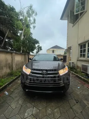 Toyota Highlander 2016 Gray