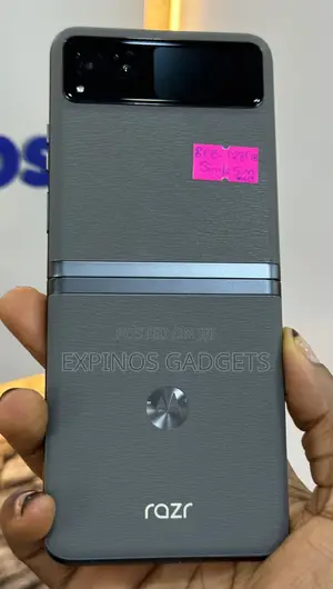 Motorola Razr (2023) 128 GB Gray