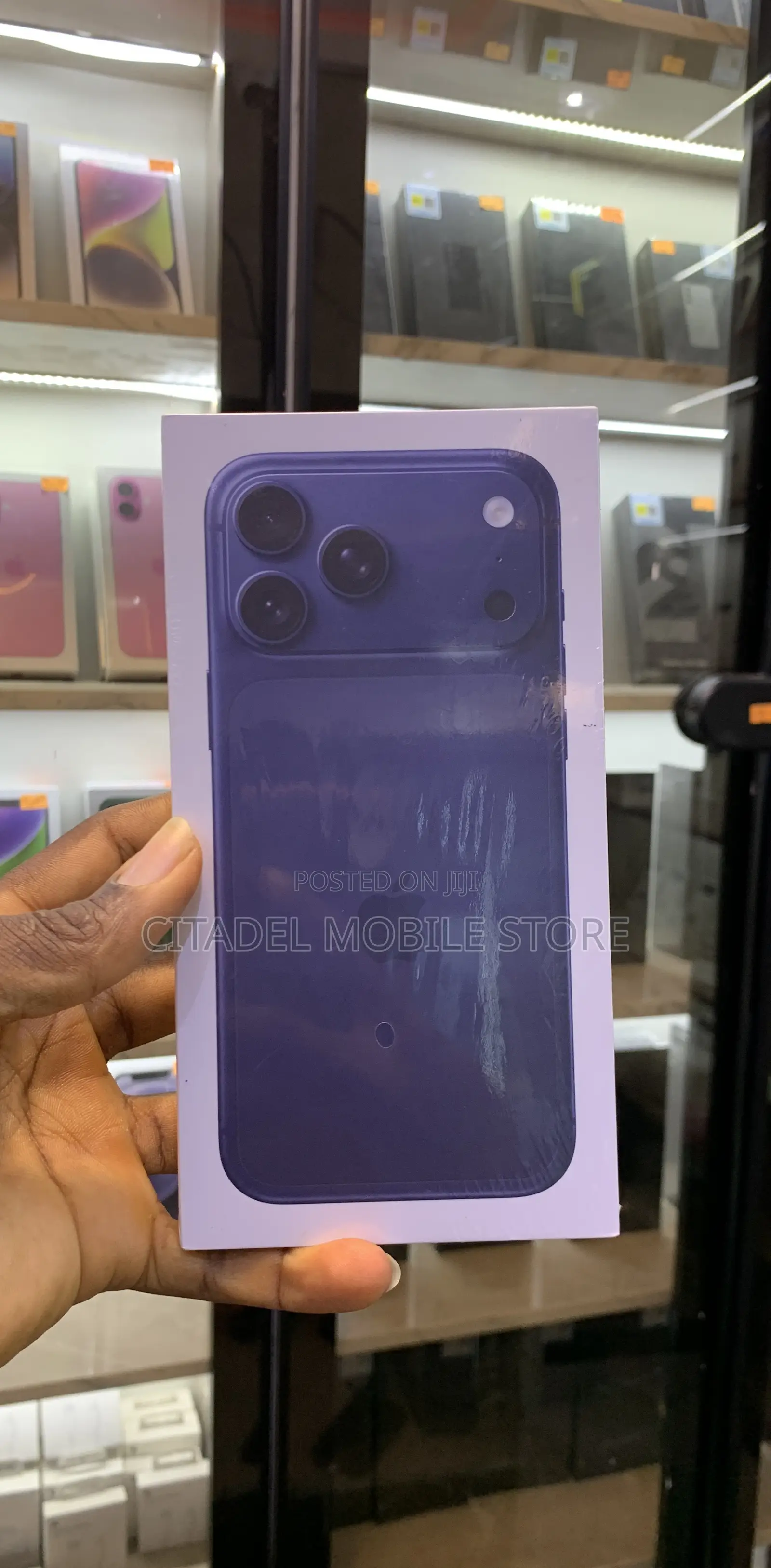 New Apple iPhone 17 Pro Max 256 GB Blue