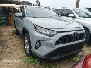 Toyota RAV4 2020 Teal
