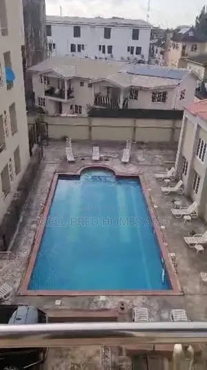 3bdrm Apartment in Adeniyi Jones for rent