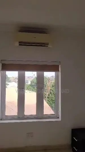 3bdrm Apartment in Adeniyi Jones for rent