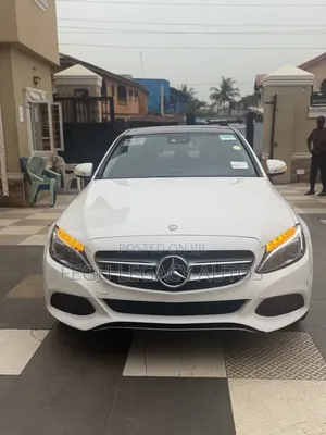 Mercedes-Benz C300 2016 White