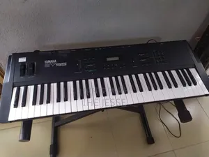Yamaha Sy55 Synthesizer Keyboard