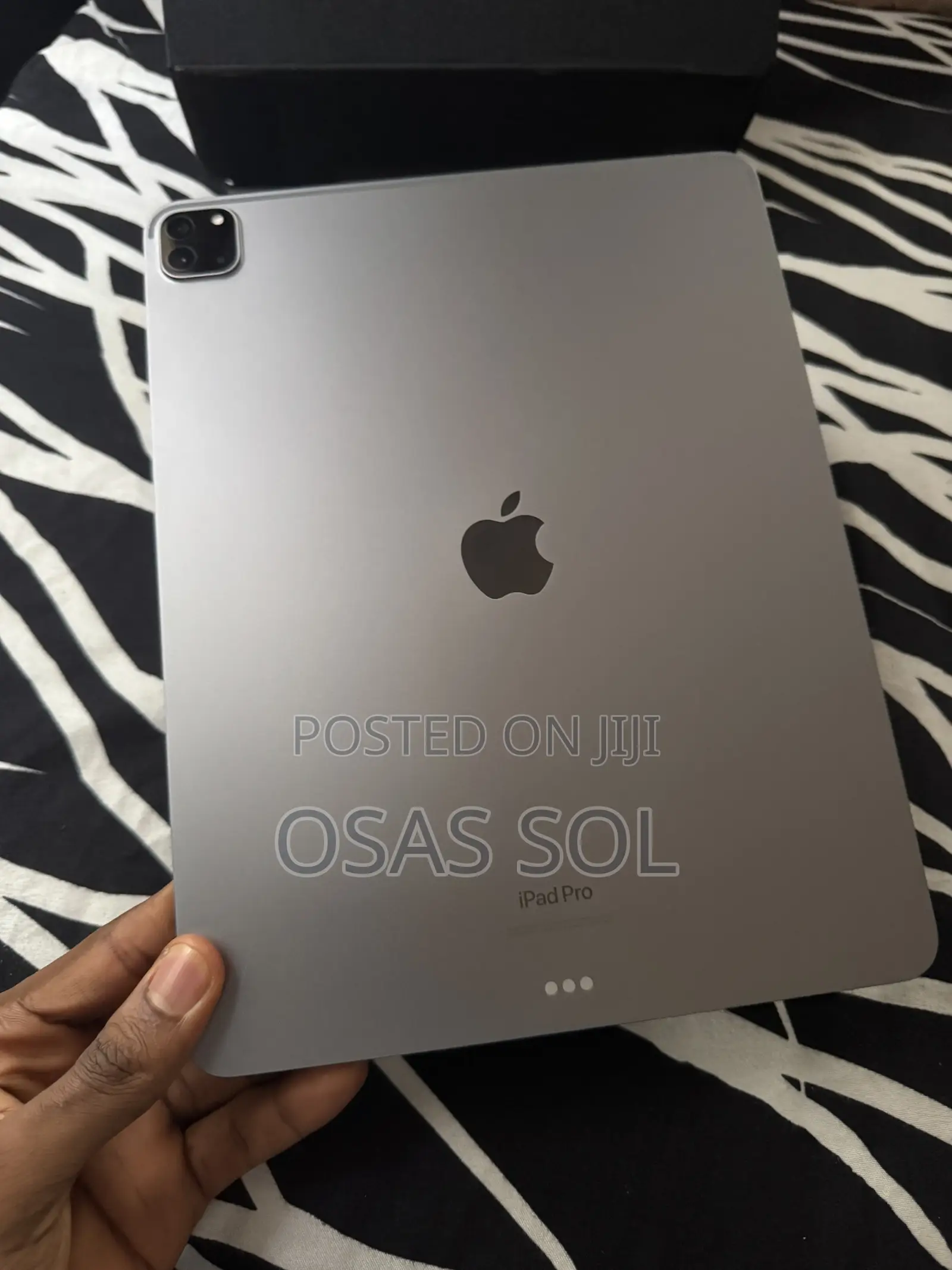 Apple iPad Pro 12.9 (2022) 128 GB Gray