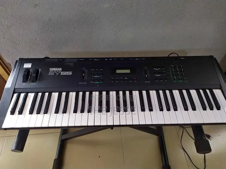 Yamaha Sy55 Synthesizer Keyboard