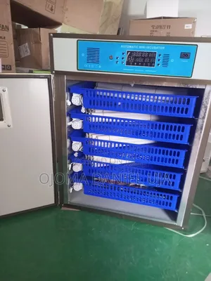 Solar Power Incubator