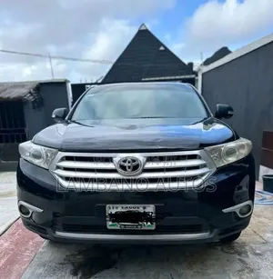 Toyota Highlander 2013 Black