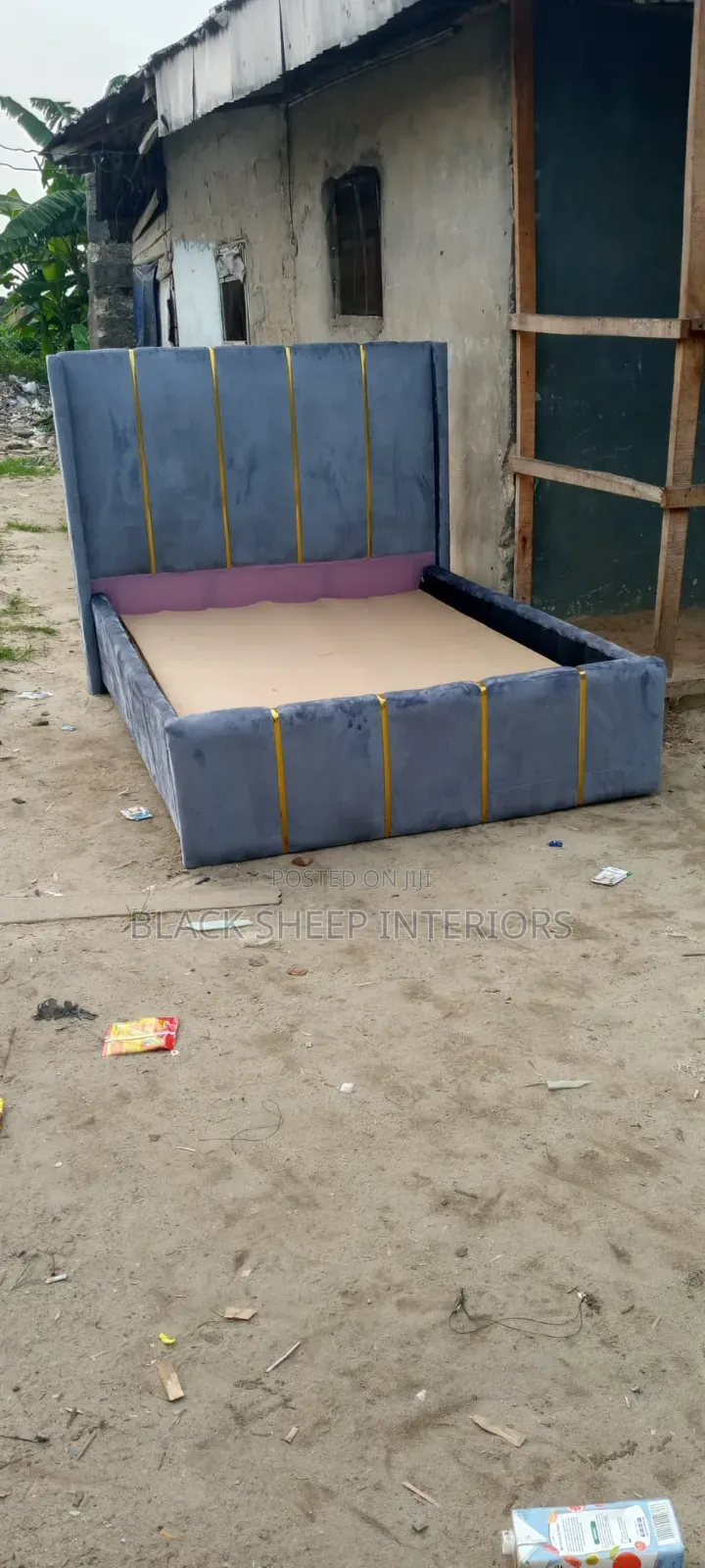 Standard 6x4 Bedframe, Available in Different Colors
