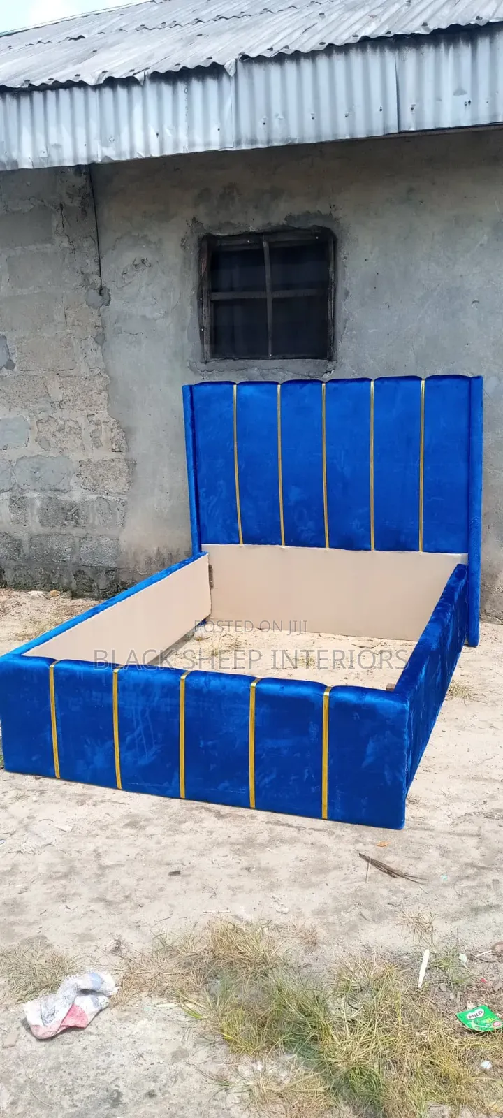 Standard 6x4 Bedframe, Available in Different Colors