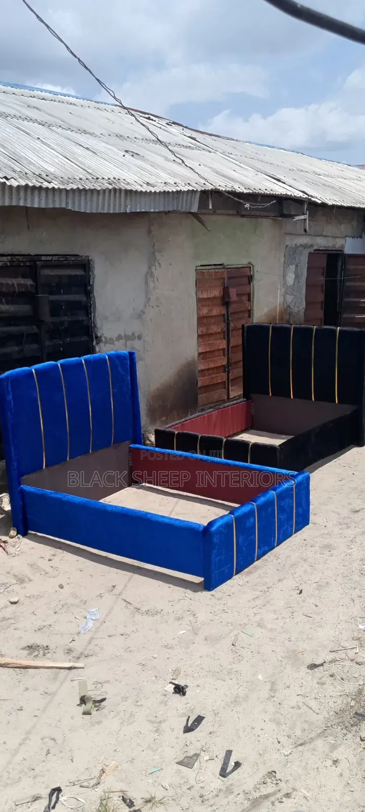 Standard 6x4 Bedframe, Available in Different Colors