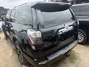Toyota 4-Runner 2017 Black