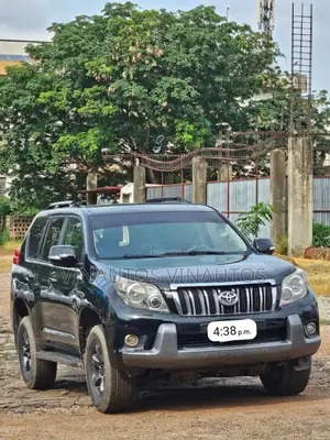 Toyota Land Cruiser Prado 2011 Black
