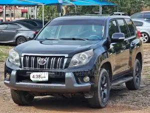 Toyota Land Cruiser Prado 2011 Black