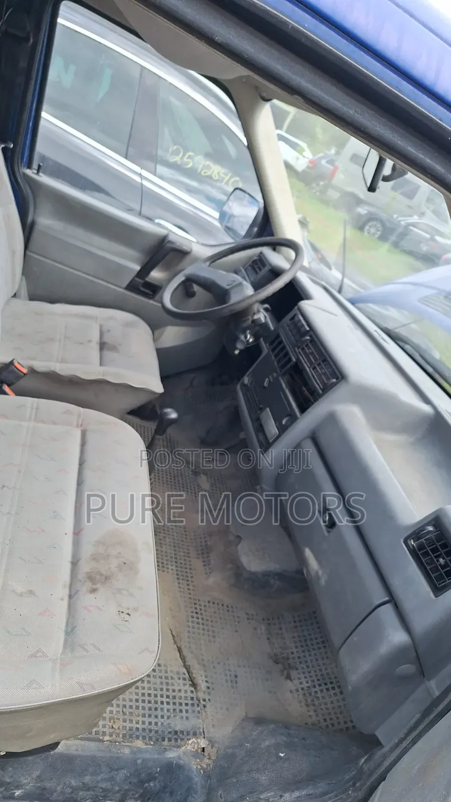 Volkswagen Transporter 1996 Blue