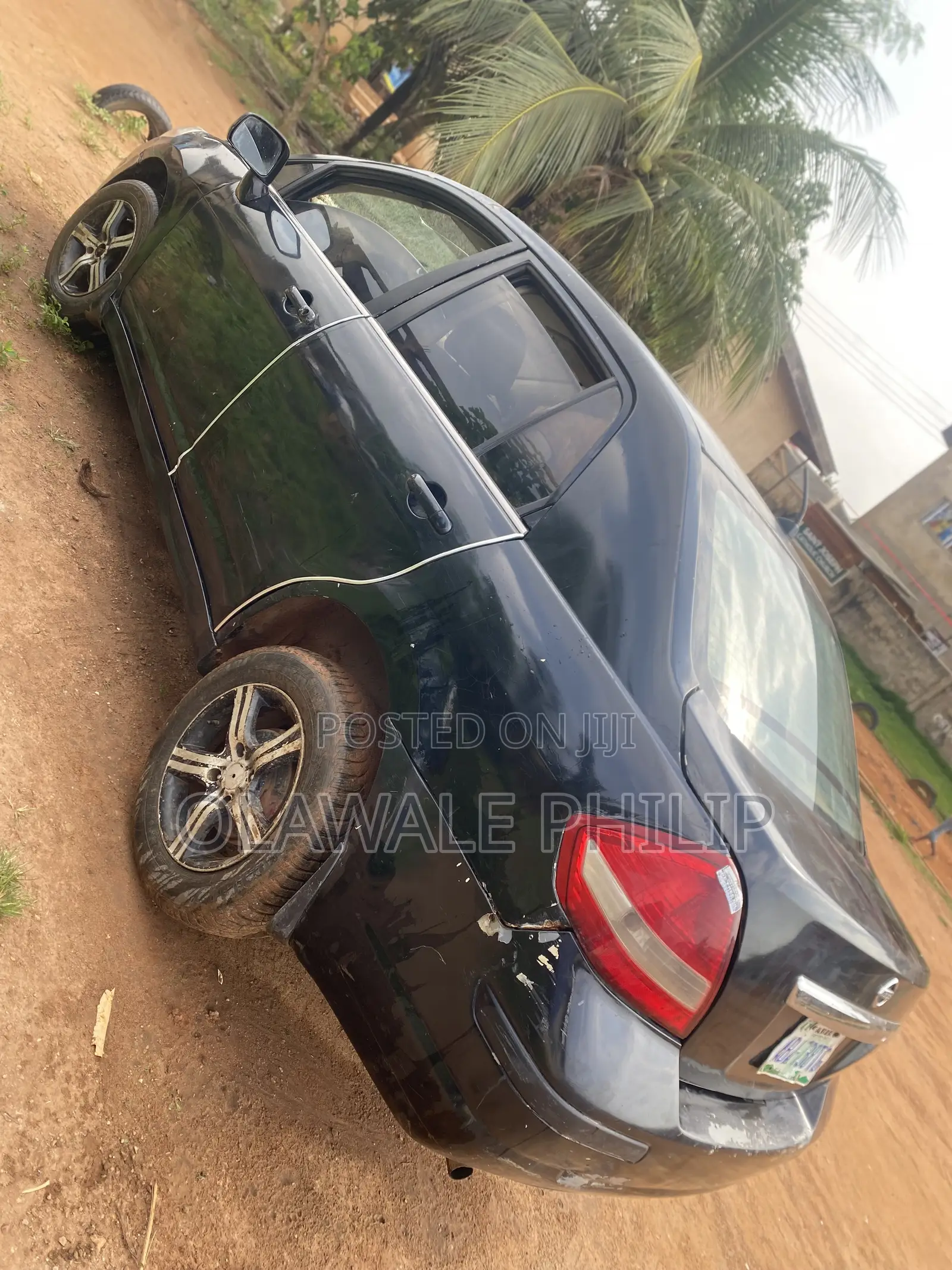 Nissan Tiida 2003 Black