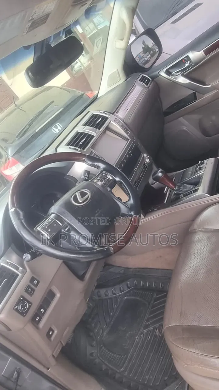Lexus GX 2017 Gray