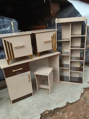 High Quality Set of Bed