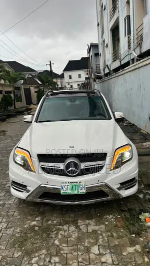 Mercedes-Benz GLK-Class 350 4MATIC 2013 White