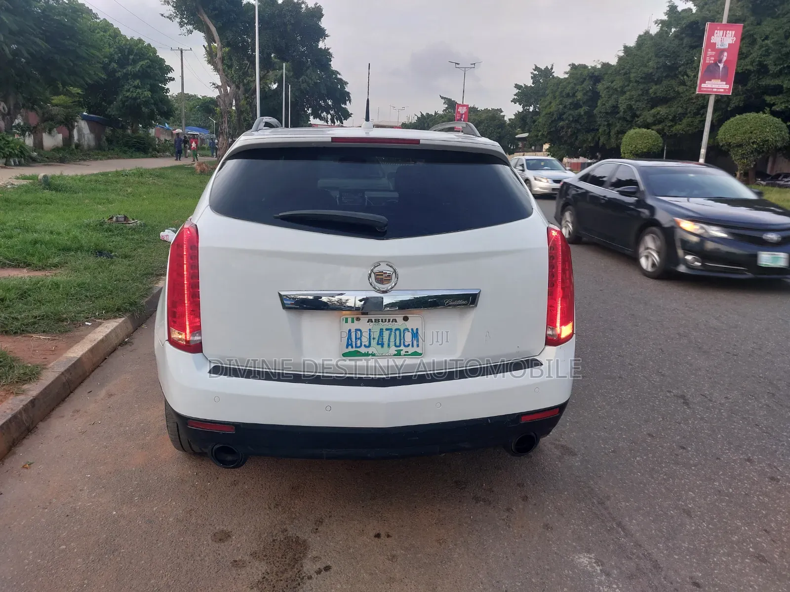 Cadillac SRX 2013 White