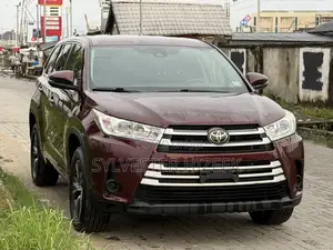 Toyota Highlander 2018 Red