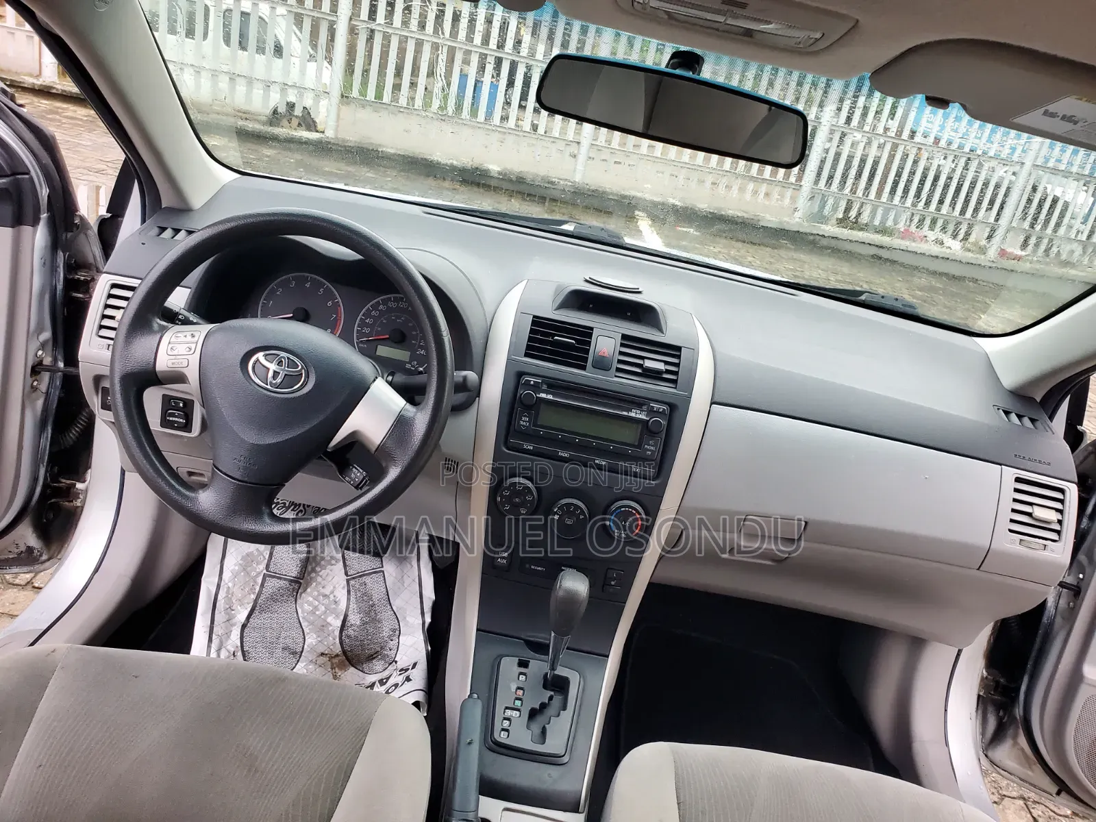 Toyota Corolla 2013 Silver