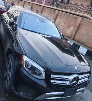 Mercedes-Benz GLC-Class 2016 Black