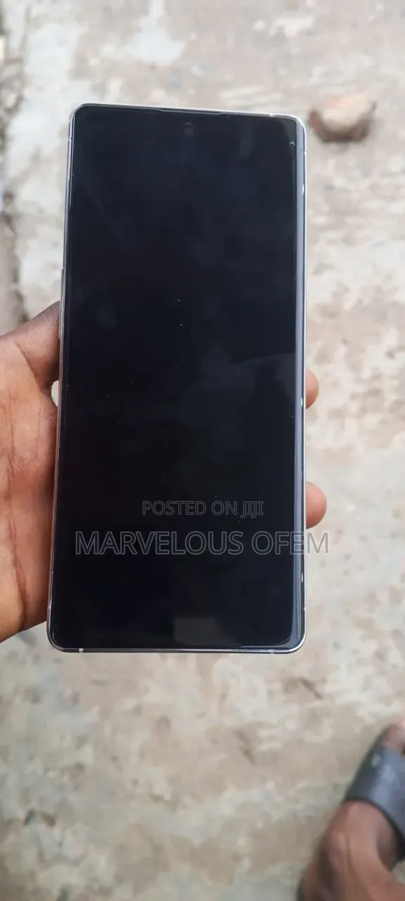 Tecno Camon 40 256 GB Blue