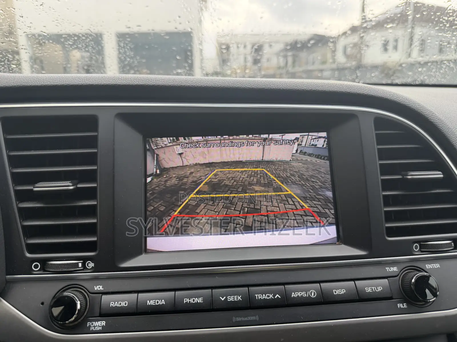 Hyundai Elantra 2017 Silver