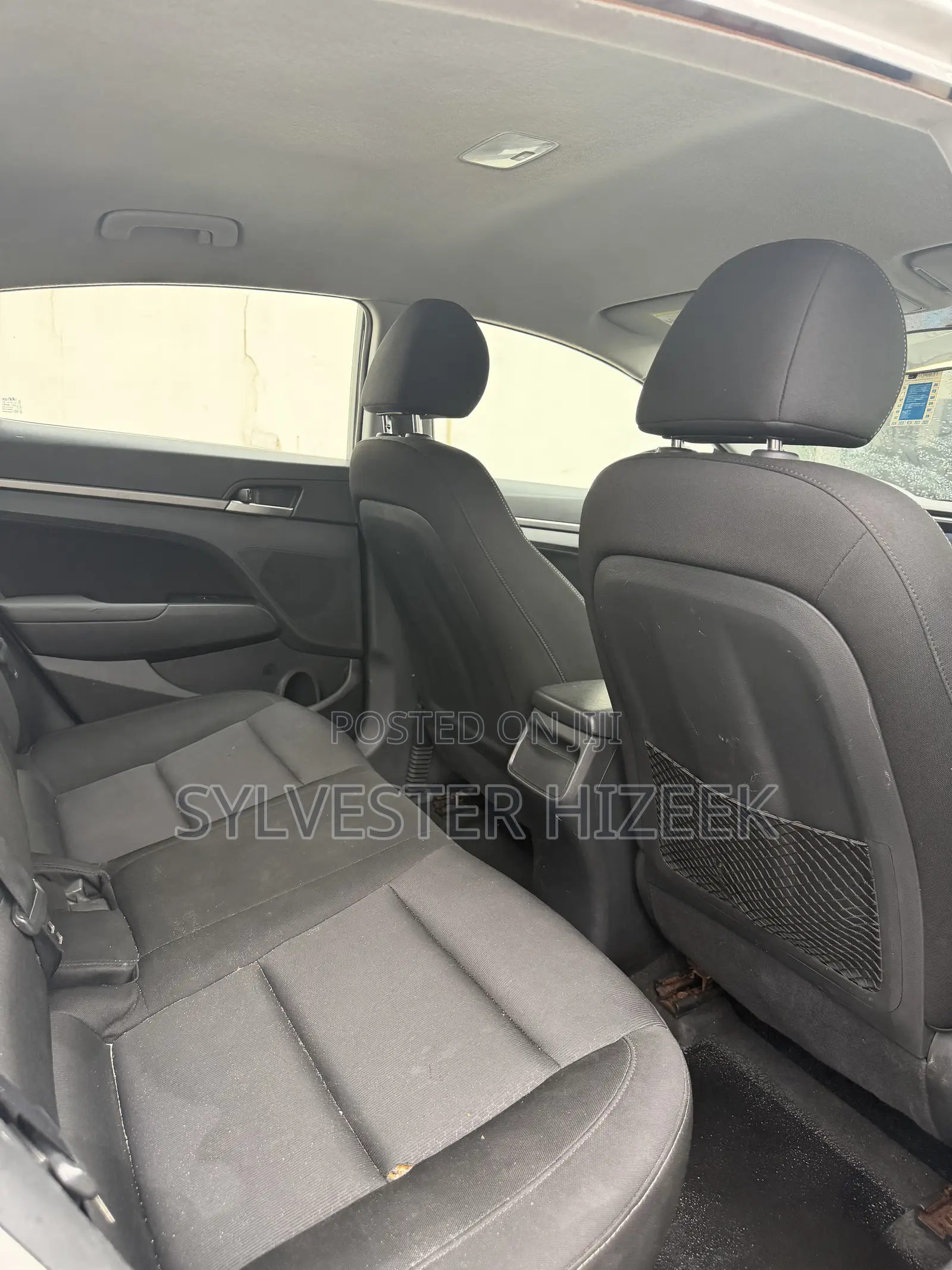 Hyundai Elantra 2017 Silver