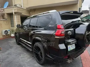 Toyota Land Cruiser Prado 4.0 Petrol TX-L 2015 Black