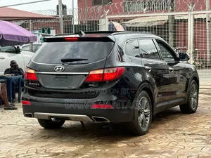 Hyundai Santa Fe 2015 Black