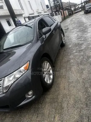 Toyota Venza 2011 Gray
