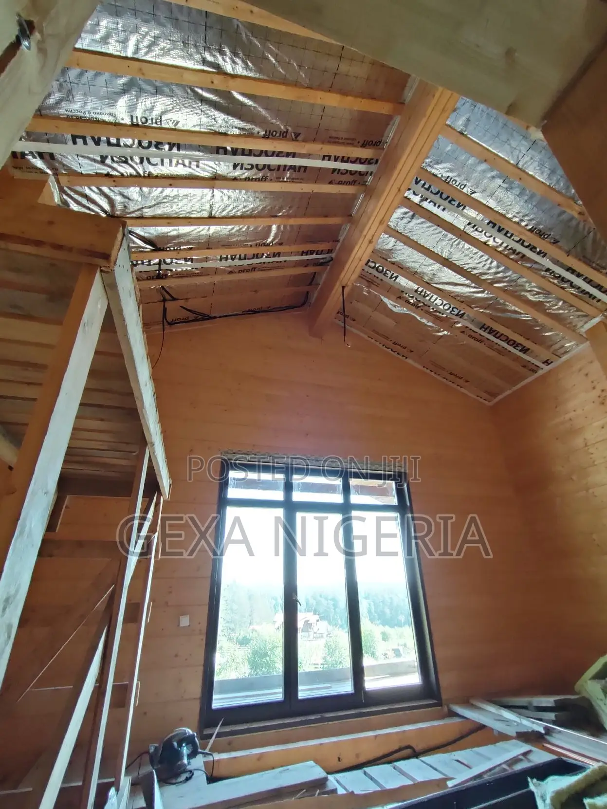 Reflective Vapor Waterproof Membrane Izospan Rf (70 M2)