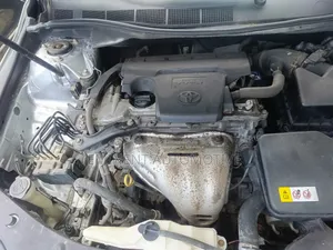Toyota Camry 2017 Silver