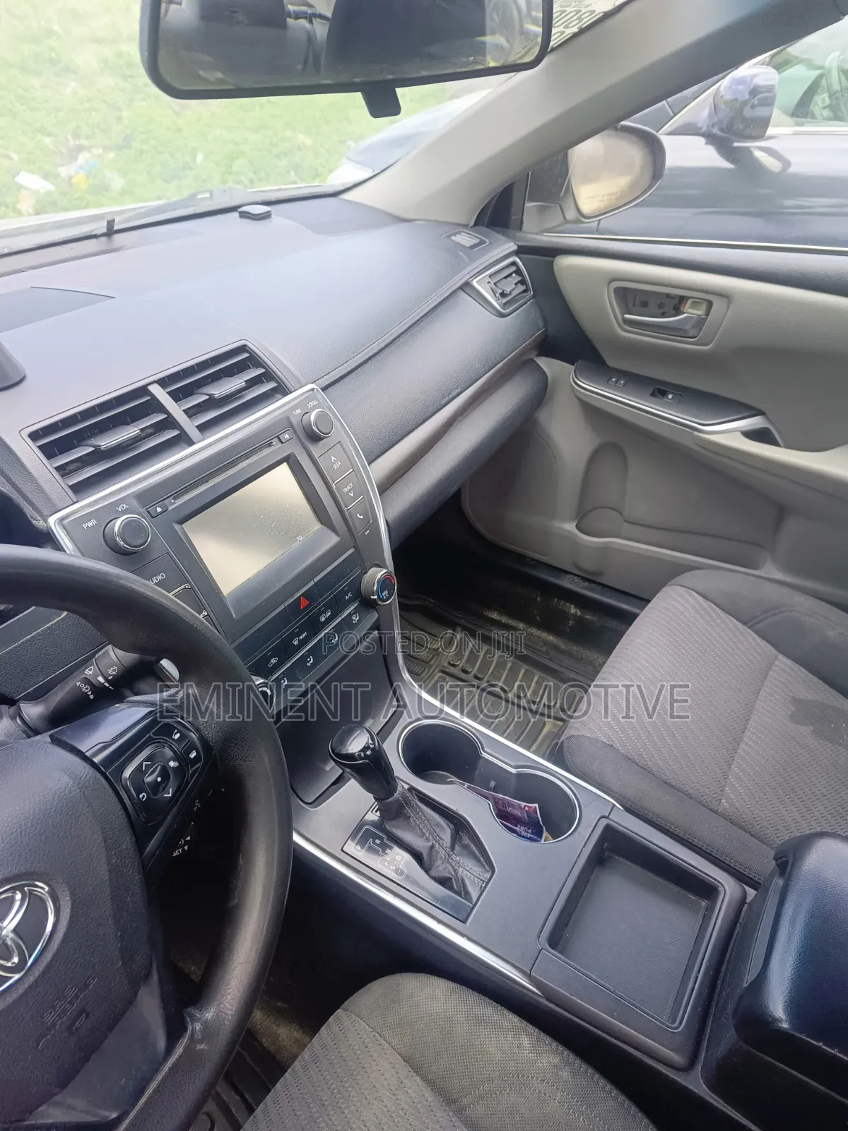 Toyota Camry 2017 Silver