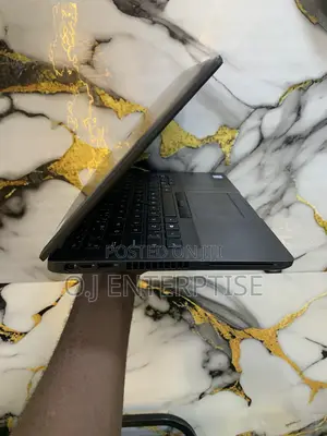 Laptop Dell Latitude 5400 8GB Intel Core i5 SSD 256GB