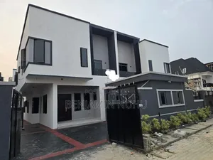 4bdrm Duplex in Sunshine Estate, Off Lekki-Epe Expressway for sale